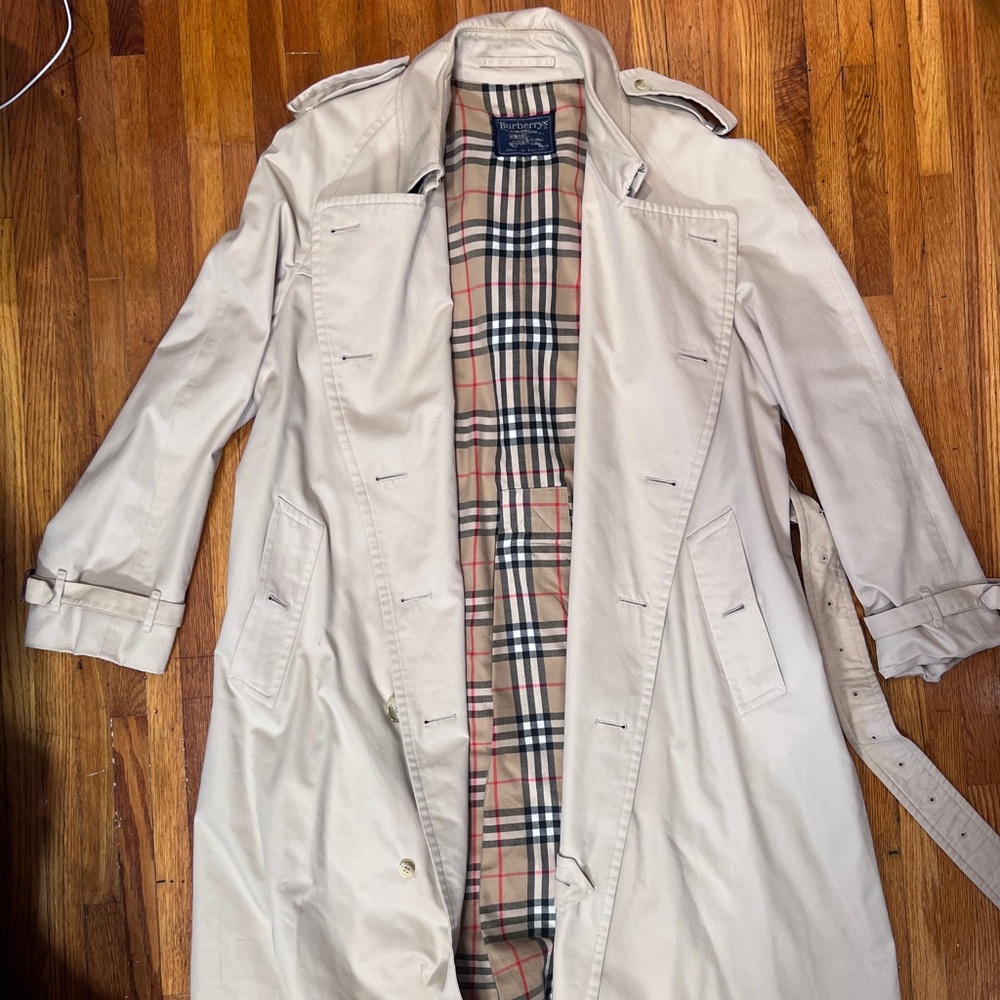 Men’s Vintage Burberrys Trench Coat